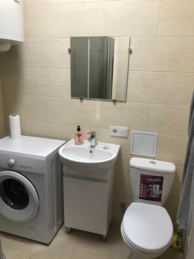 Apartment For A Pleasant Stay 오데사 외부 사진